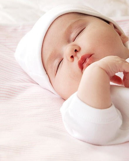 Mengenal Pola Tidur Bayi dan Tips Efektif Menidurkan Bayi yang Rewel